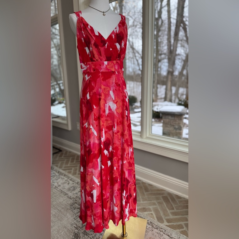 Donna Karan Red Floral Maxi dress.  Size 4 NWOT